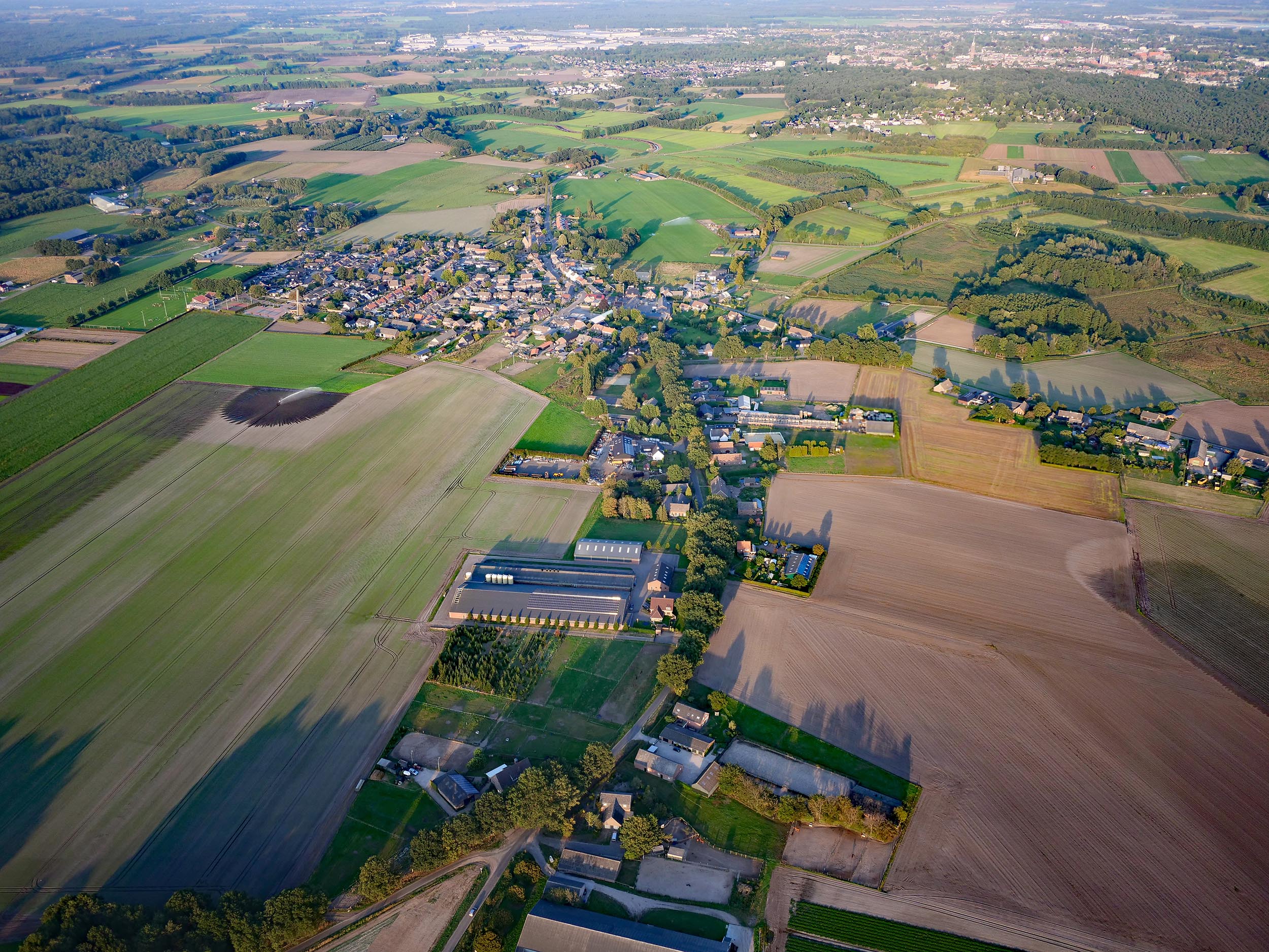 Luchtfoto van een dorp 