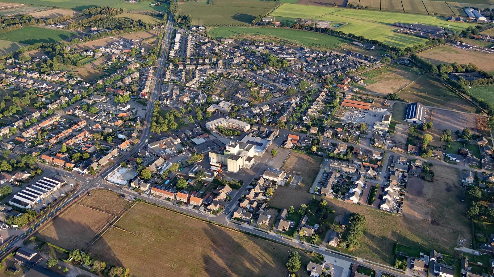 Luchtfoto van het dorp Ysselsteyn