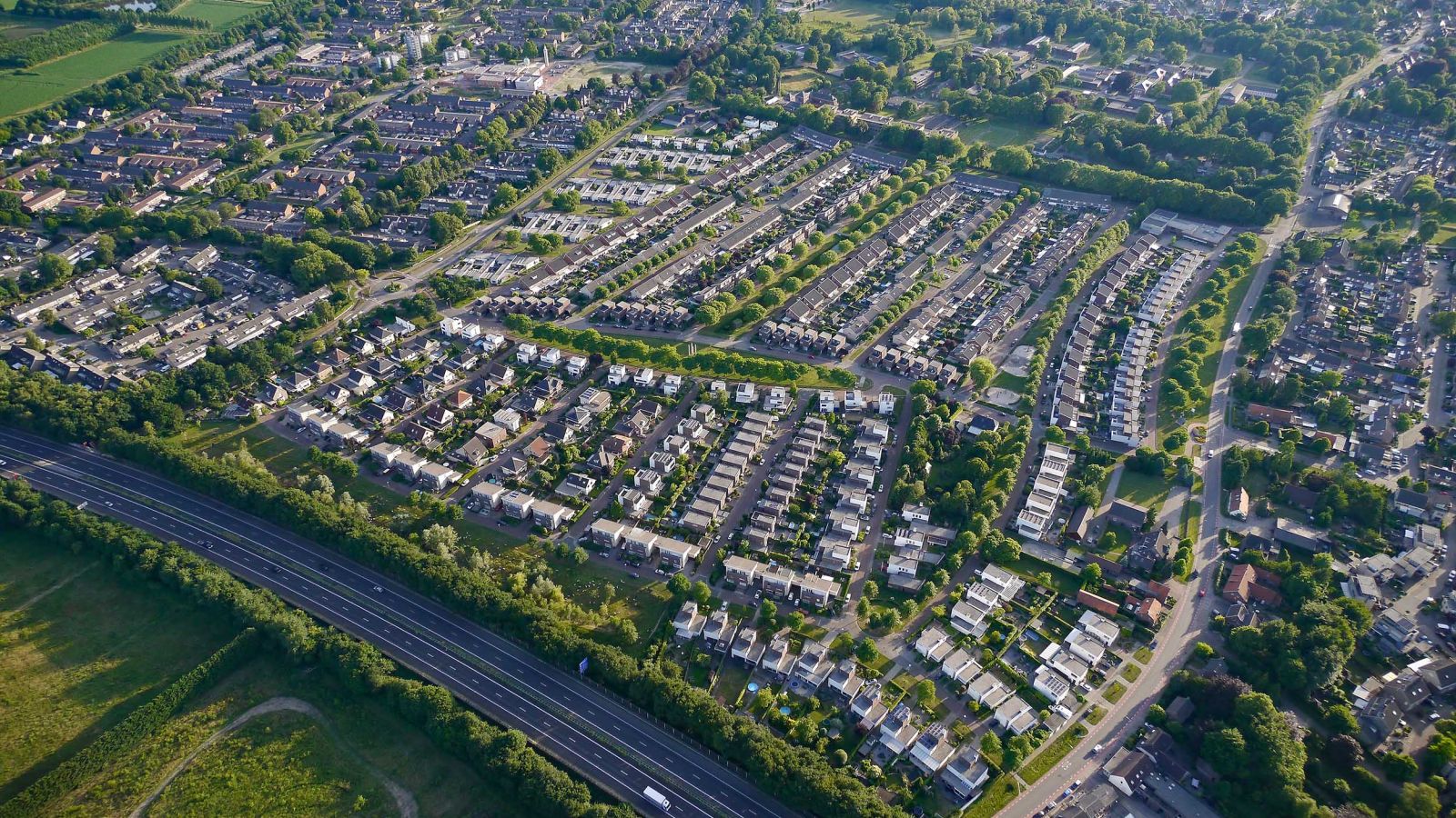 Luchtfoto van de wijk St. Antoniusveld